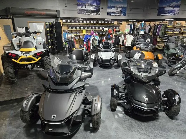 Slide: The Image of Sea-Doo GTI 2025 - 10