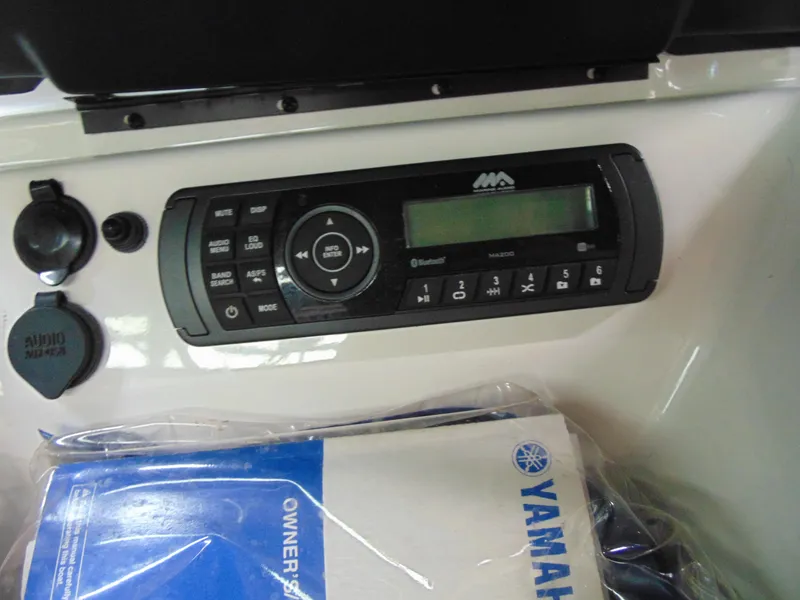 Slide: The Image of 2017 Yamaha SX190 boat audio system and owner's manual. - 9