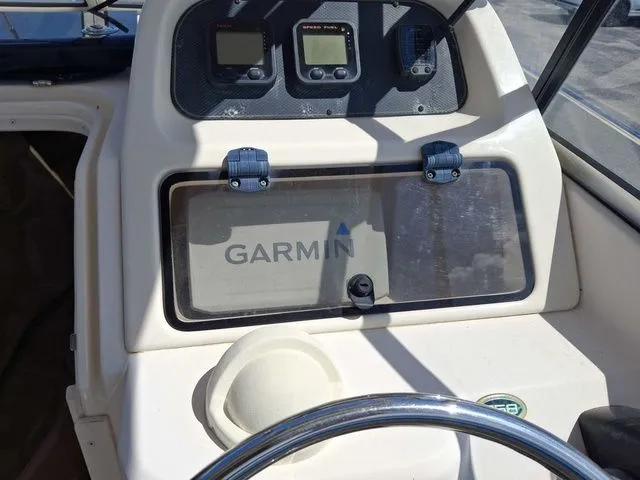 Slide: The Image of Grady-White Journey 258 2006 - 17