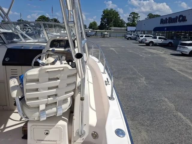 Slide: The Image of Grady-White Journey 258 2006 - 20