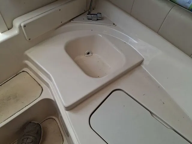 Slide: The Image of Grady-White Journey 258 2006 - 9