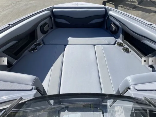 Slide: The Image of Axis Wake Research T235 2025 - 10