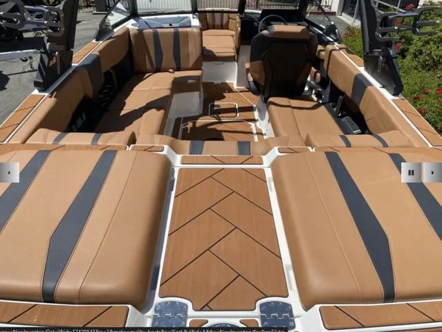Slide: The Image of Malibu Wakesetter 22 LSV 2025 - 7