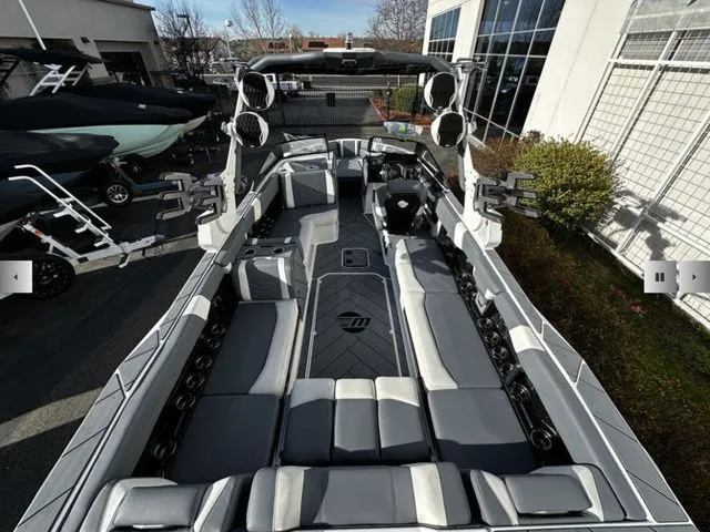 Slide: The Image of Malibu 26 LSV 2025 - 8