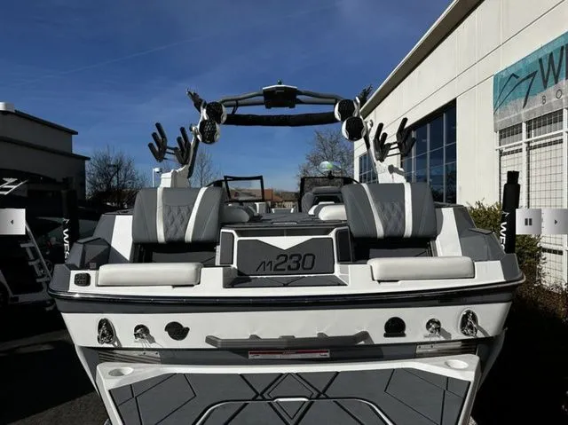 Slide: The Image of Malibu M230 2025 - 7