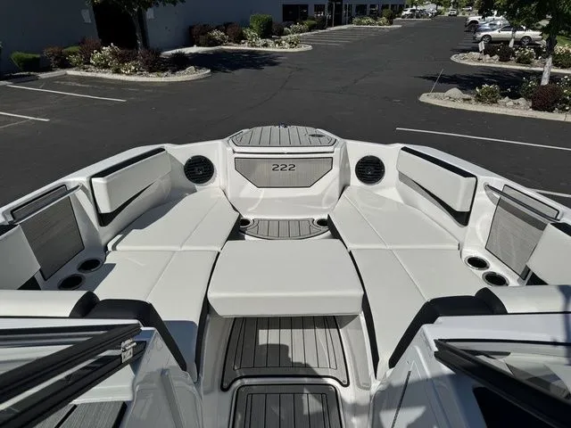 Slide: The Image of Yamaha 222SD 2025 - 5