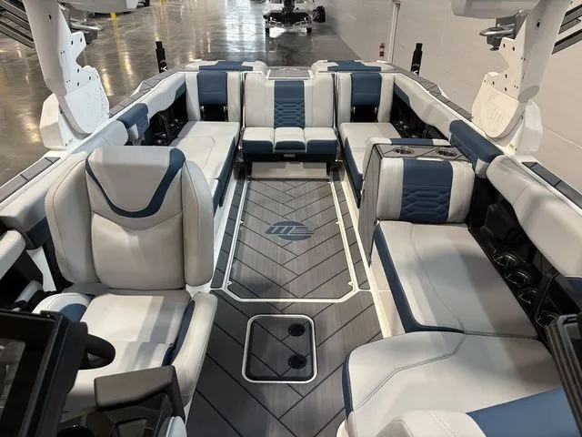 Slide: The Image of Malibu 26 LSV 2025 - 14