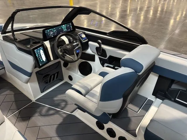 Slide: The Image of Malibu 26 LSV 2025 - 23