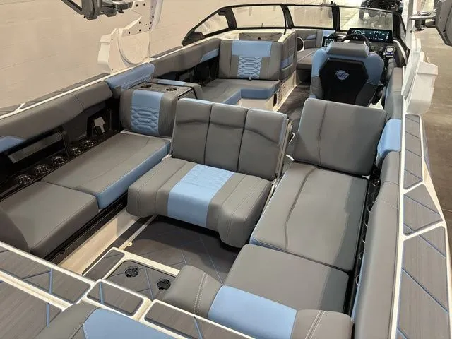 Slide: The Image of Malibu 26 LSV 2025 - 27