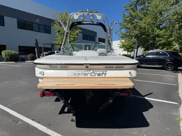 Slide: The Image of MasterCraft X-7 2003 - 4