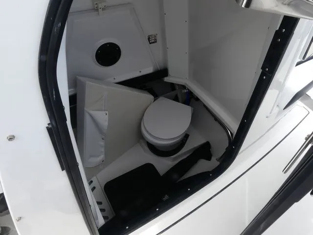 Slide: The Image of Blackfin 272 CC 2026 - 21