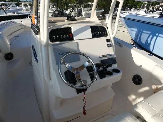 Slide: The Image of Grady-White Fisherman 236 2019 - 11