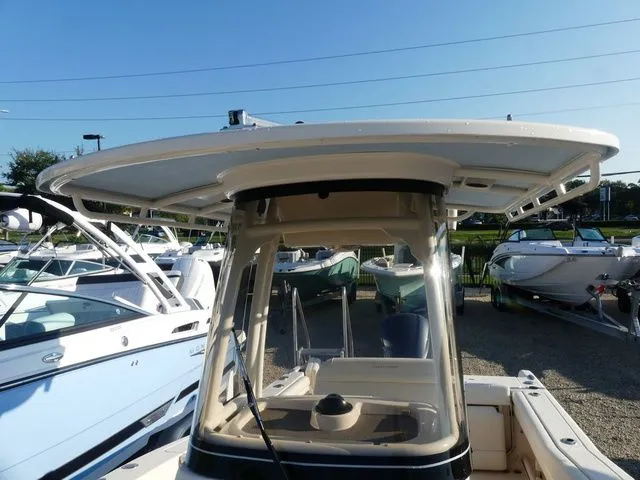 Slide: The Image of Grady-White Fisherman 236 2019 - 15