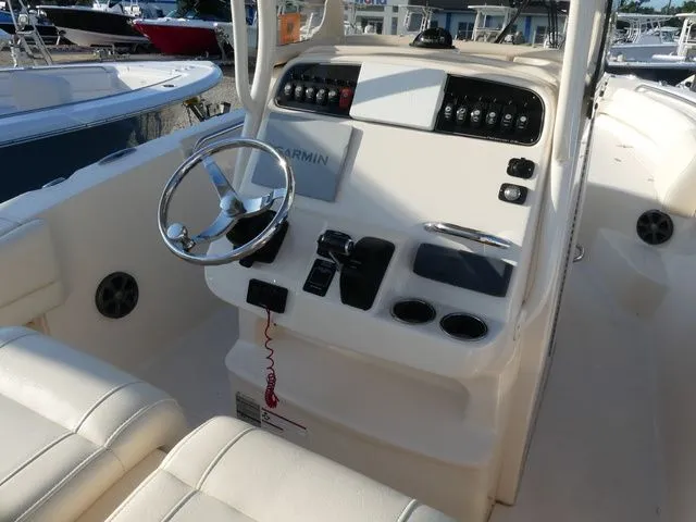 Slide: The Image of Grady-White Fisherman 236 2019 - 9