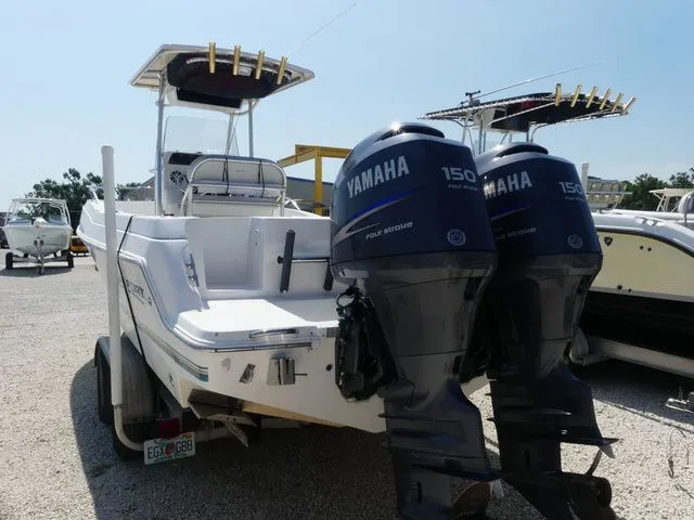 Slide: The Image of Aquasport 255 Osprey 2005 - 3