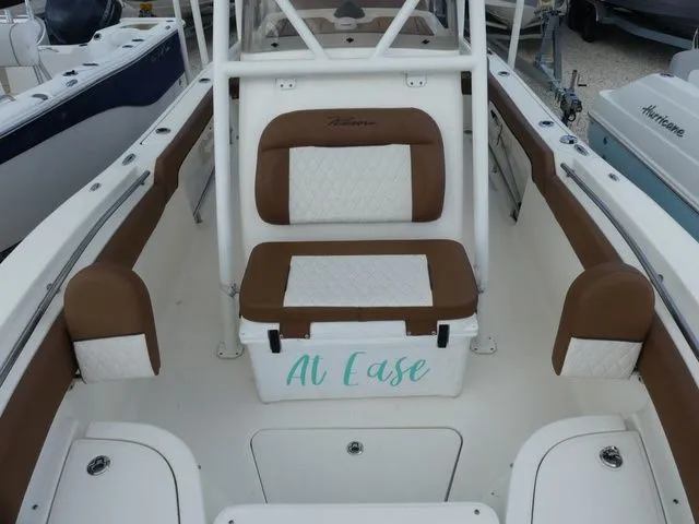 Slide: The Image of Pioneer Islander 222 2022 - 13