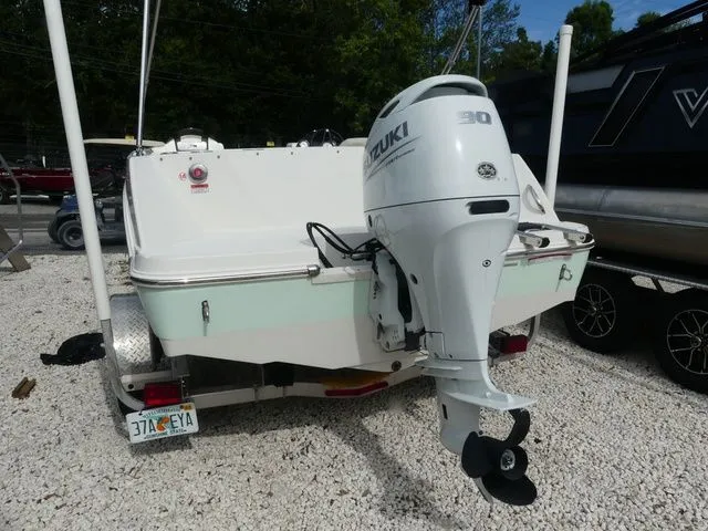 Slide: The Image of Stingray 172 SC 2023 - 3