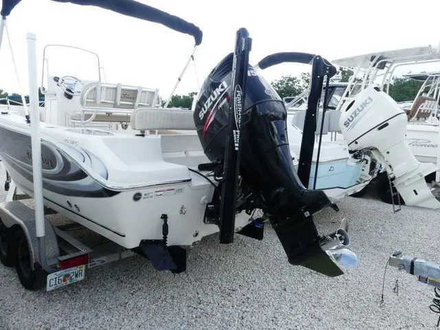 Slide: The Image of Sea Chaser 20 HFC 2016 - 3