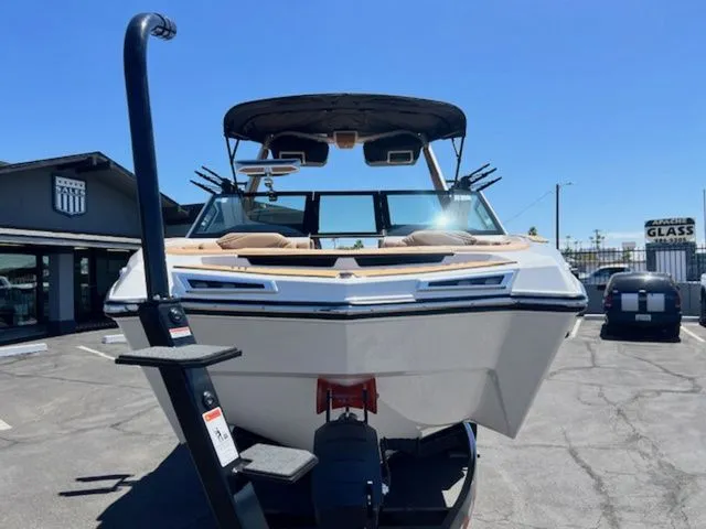 Slide: The Image of MasterCraft XStar 25 2025 - 11