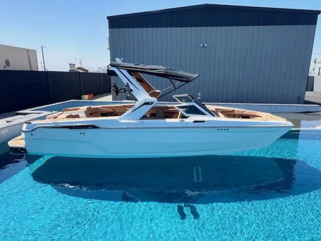 Slide: The Image of MasterCraft XStar 25 2025 - 4