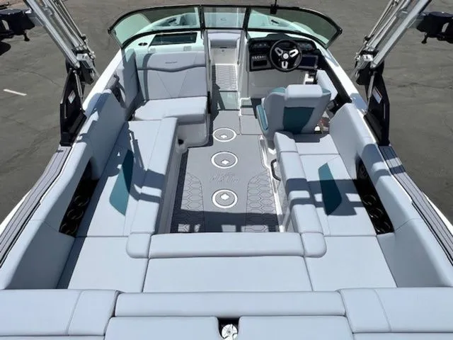 Slide: The Image of MasterCraft NXT22 2025 - 10