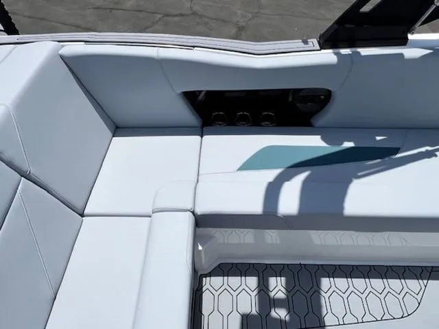 Slide: The Image of MasterCraft NXT22 2025 - 13