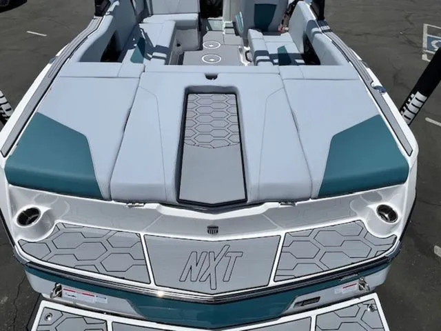 Slide: The Image of MasterCraft NXT22 2025 - 9