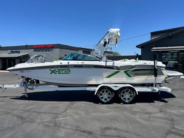 The Image of MasterCraft XStar 2013 - 1