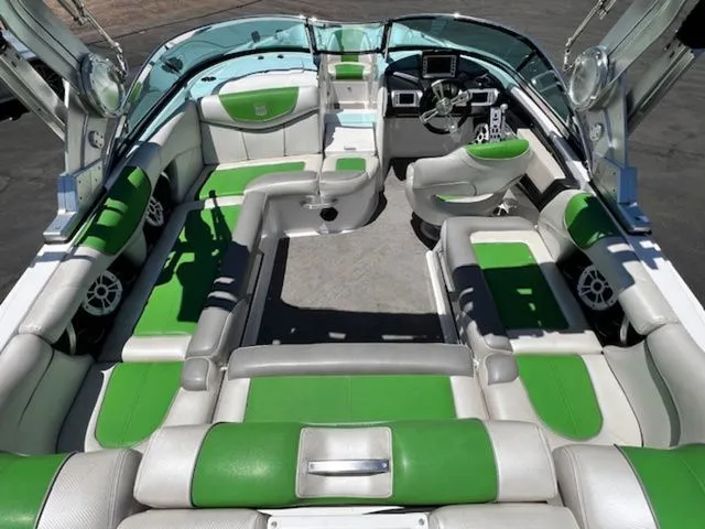 Slide: The Image of MasterCraft XStar 2013 - 11