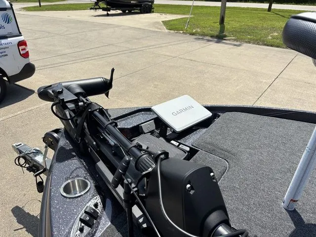 Slide: The Image of Bass Cat Lynx STS 2026 - 13