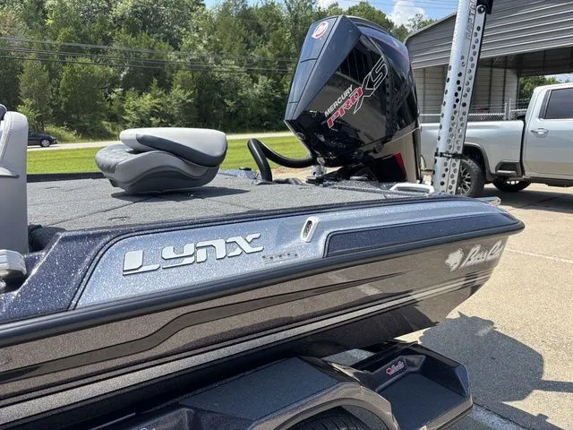 Slide: The Image of Bass Cat Lynx STS 2026 - 16