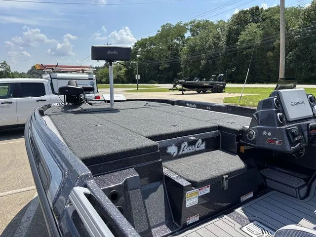 Slide: The Image of Bass Cat Lynx STS 2026 - 18