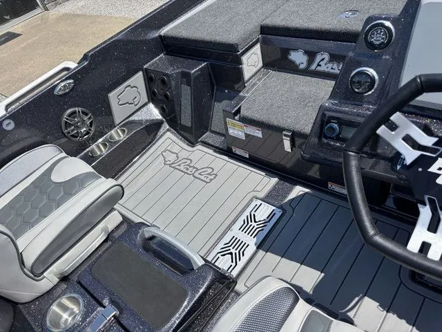 Slide: The Image of Bass Cat Lynx STS 2026 - 8