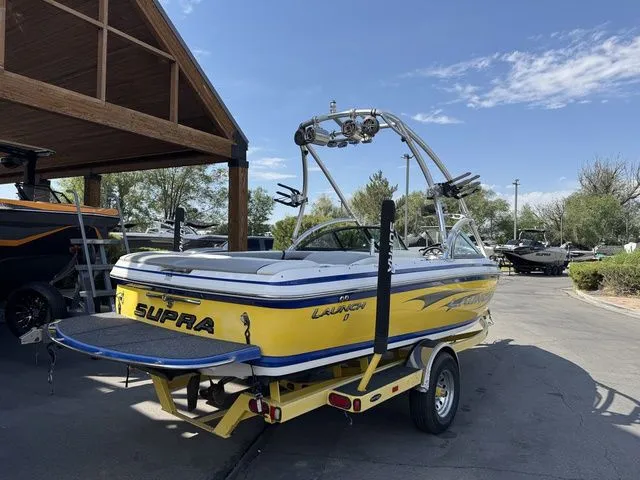 Slide: The Image of Supra Launch 20 SSV 2006 - 7