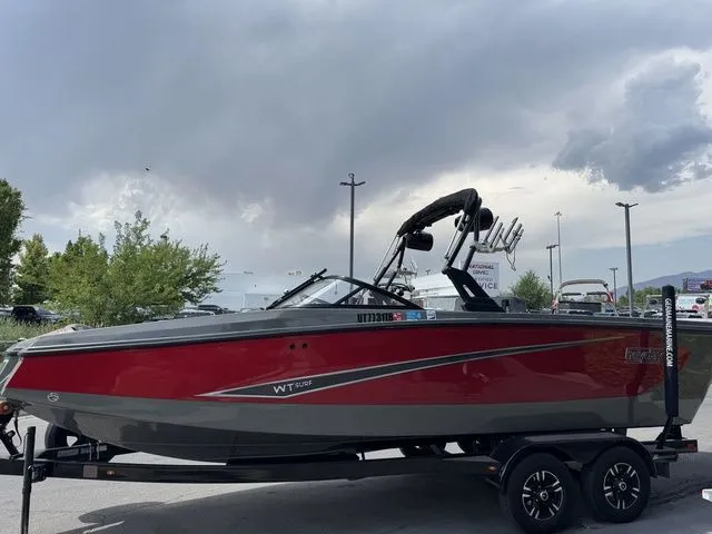 Slide: The Image of Heyday Wake Boats WT-SURF 2021 - 4