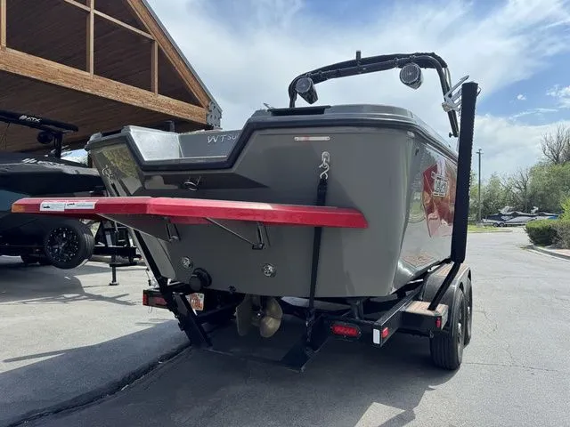 Slide: The Image of Heyday Wake Boats WT-SURF 2021 - 6