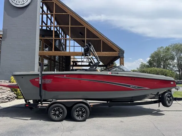 Slide: The Image of Heyday Wake Boats WT-SURF 2021 - 8