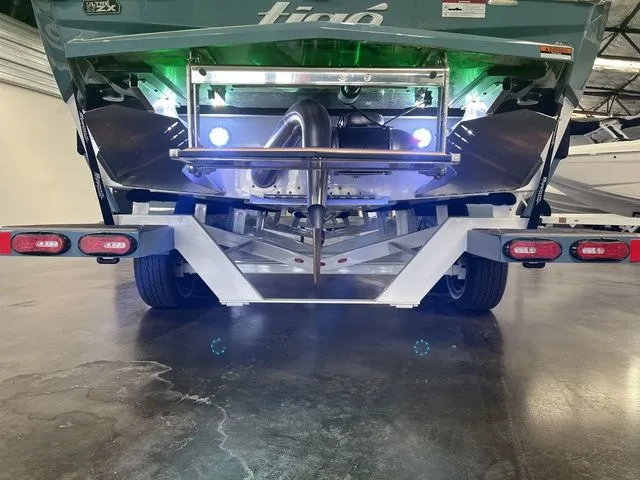 Slide: The Image of Tigé 25ZX 2025 - 4