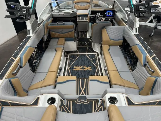 Slide: The Image of Tigé 25ZX 2025 - 9