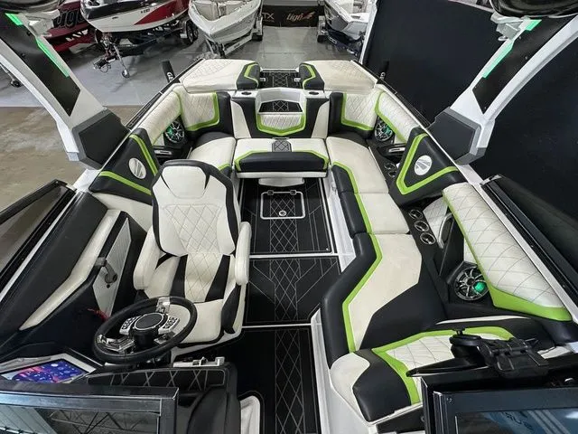 Slide: The Image of Tigé ZX1 2019 - 16