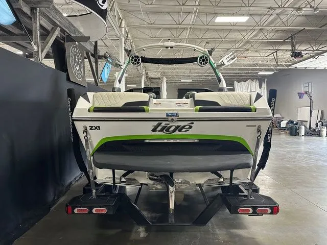 Slide: The Image of Tigé ZX1 2019 - 5