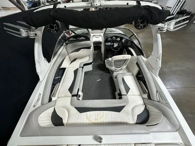 Slide: The Image of Tigé RZ2 2011 - 7