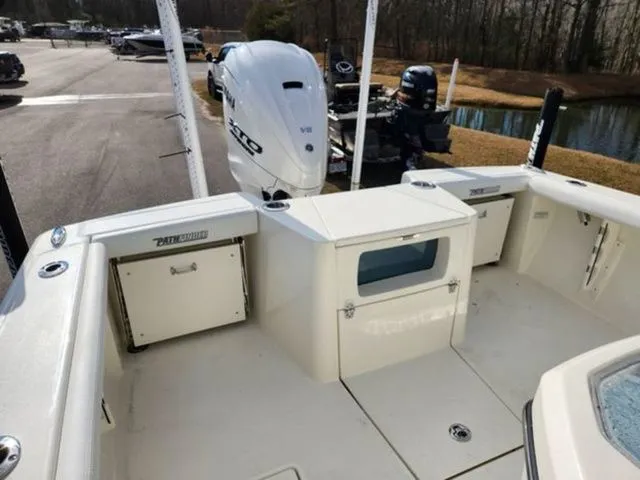 Slide: The Image of Maverick 2700 Open 2024 - 10