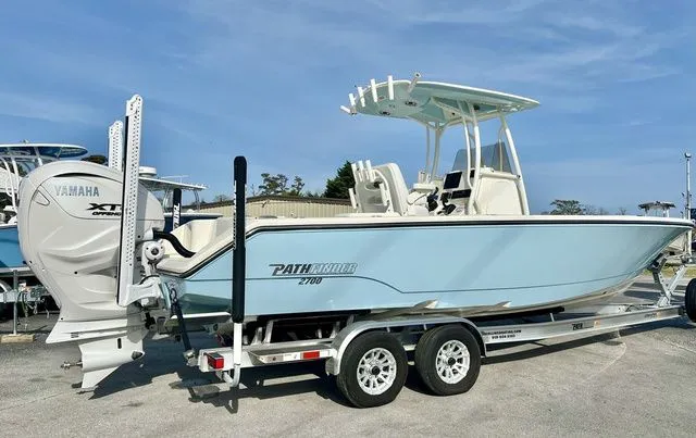 Slide: The Image of Maverick 2700 Open 2024 - 3