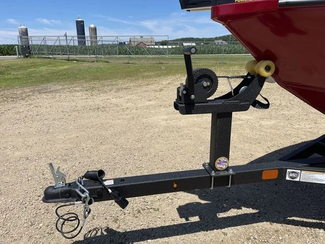 Slide: The Image of Tracker Super Guide V-16 SC 2026 - 12