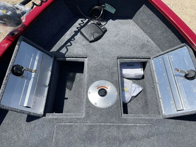 Slide: The Image of Tracker Super Guide V-16 SC 2026 - 20