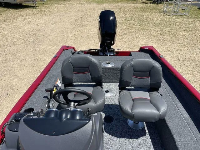 Slide: The Image of Tracker Super Guide V-16 SC 2026 - 23