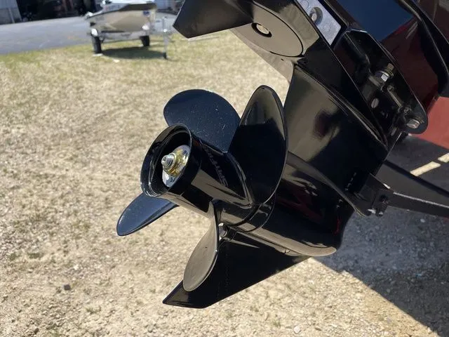 Slide: The Image of Tracker Super Guide V-16 SC 2026 - 8