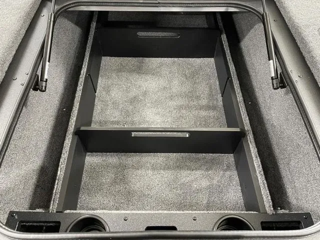 Slide: The Image of Tracker Pro Team 190 2025 - 15