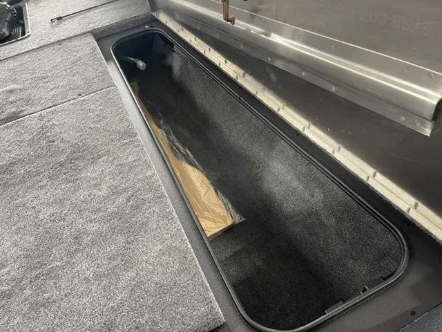 Slide: The Image of Tracker Pro Team 190 2025 - 23